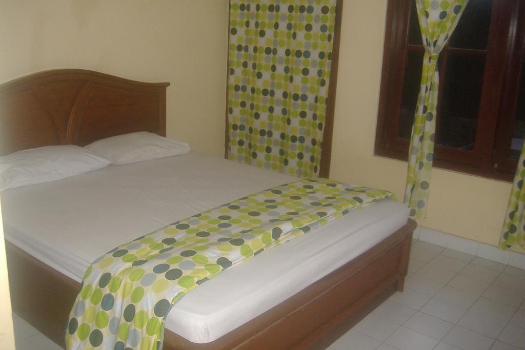Mustika Inn Kuta Lombok Szoba fotó