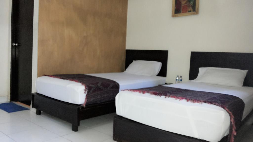 Mustika Inn Kuta Lombok Kültér fotó