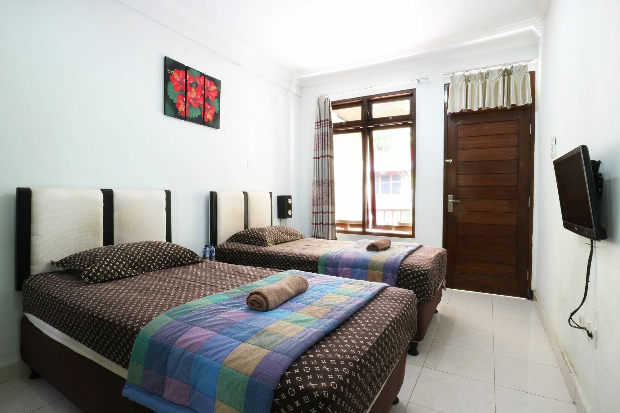 Mustika Inn Kuta Lombok Kültér fotó