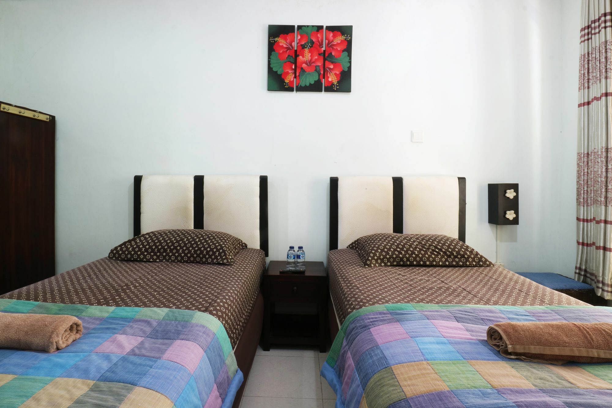 Mustika Inn Kuta Lombok Kültér fotó