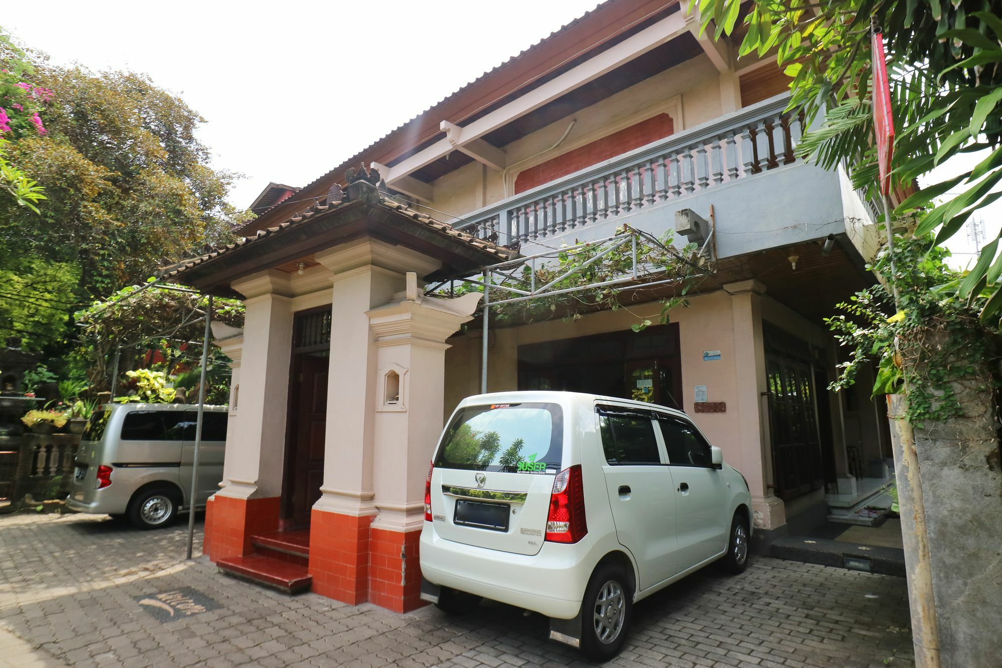 Mustika Inn Kuta Lombok Kültér fotó